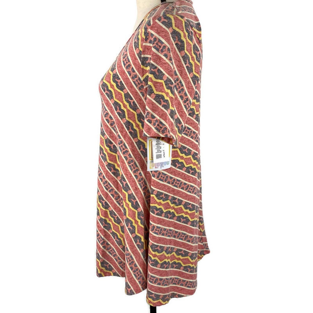 Lularoe Perfect T Tunic Top Red Print Hi Low Womens Sz Small Stripes NWT - Picture 4 of 10